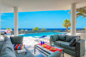 Villa Rodea Cuatro by Villa Plus